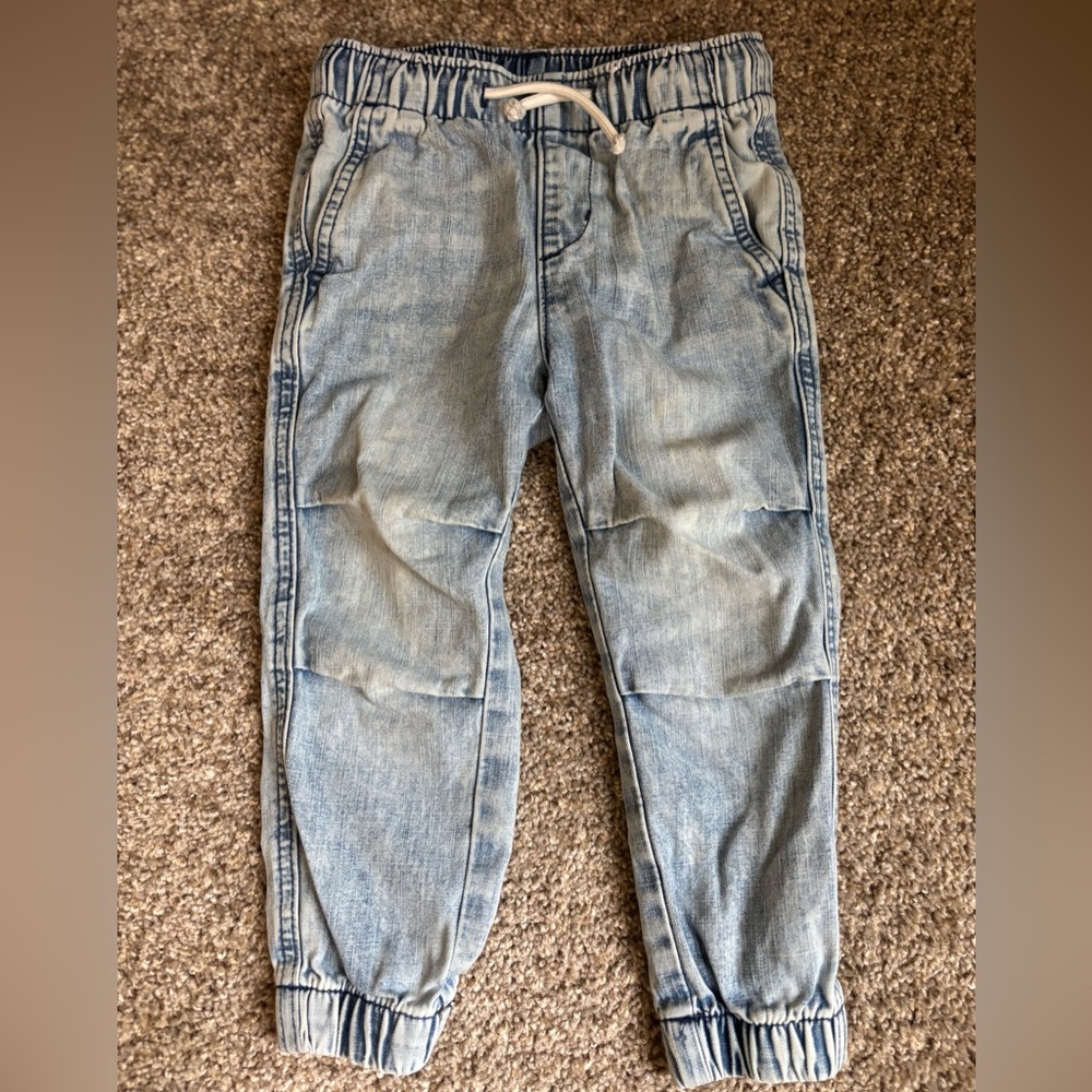 Men's Light Blue Denim Jogger Jeans